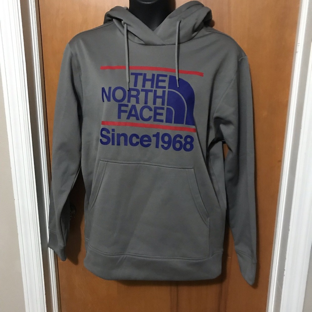 *BRAND NEW* North Face Sweatshirt
